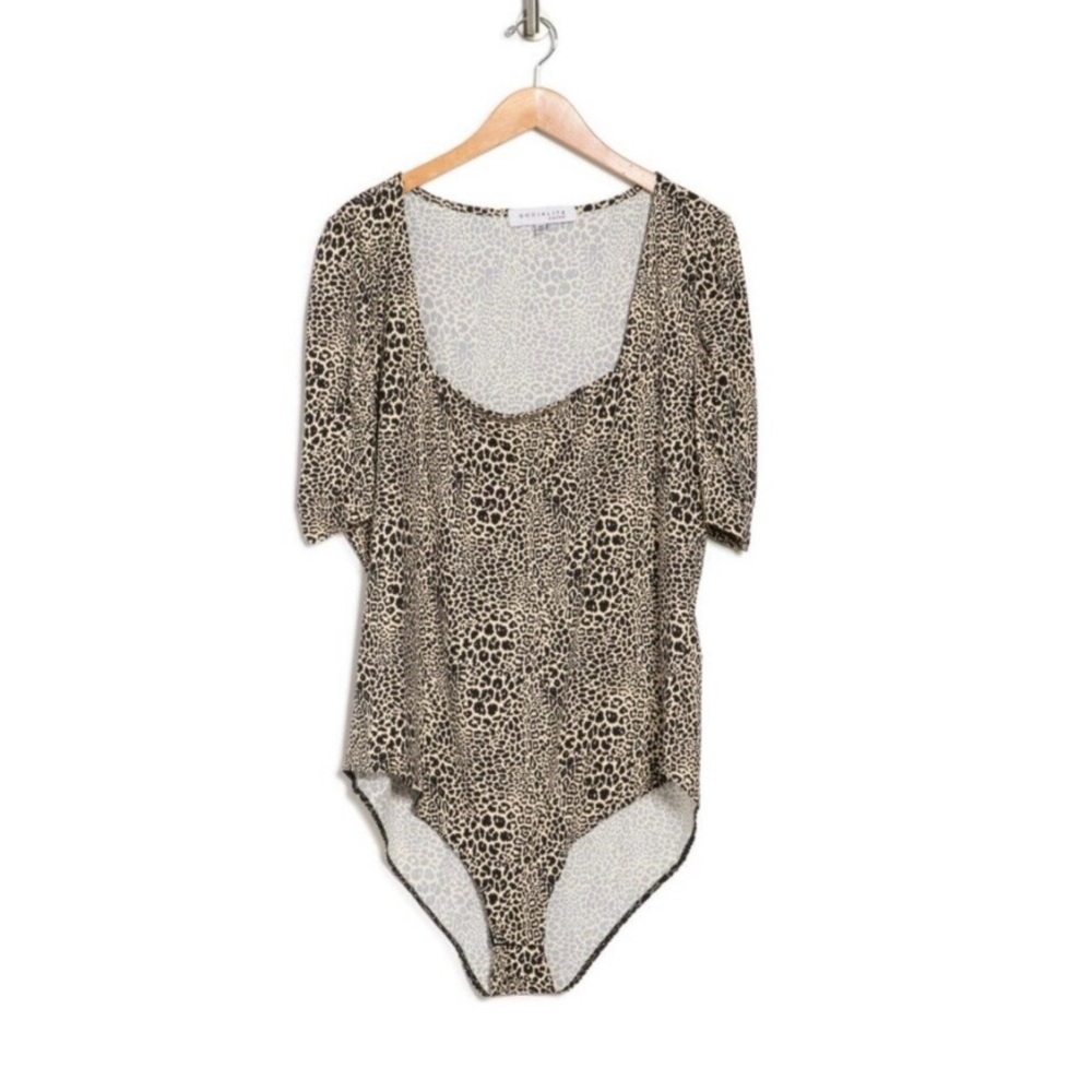 NWT Socialite Curve Women's Leopard Puff Sleeve Bodysuit - cheetah - Picture 2 of 8